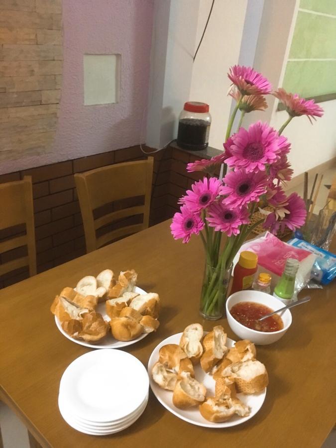 Drop By Saigon Guesthouse Хошимин Екстериор снимка